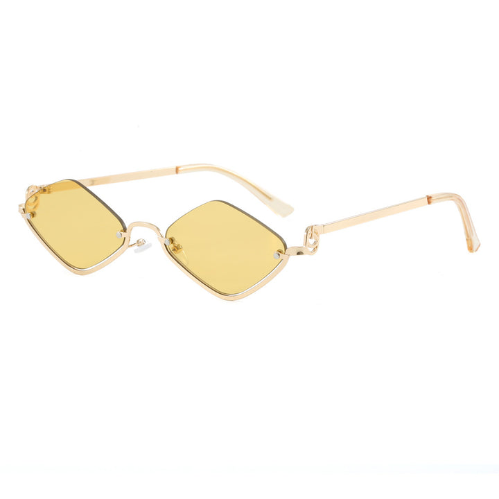 Dame mote kvadratisk solbrille med luksuriøs metallramme Skanto