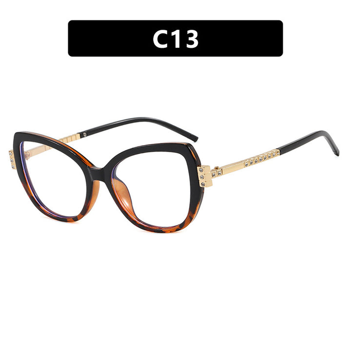 Women's oversized sunglasses with protective UV filter and elegant accents Skanto