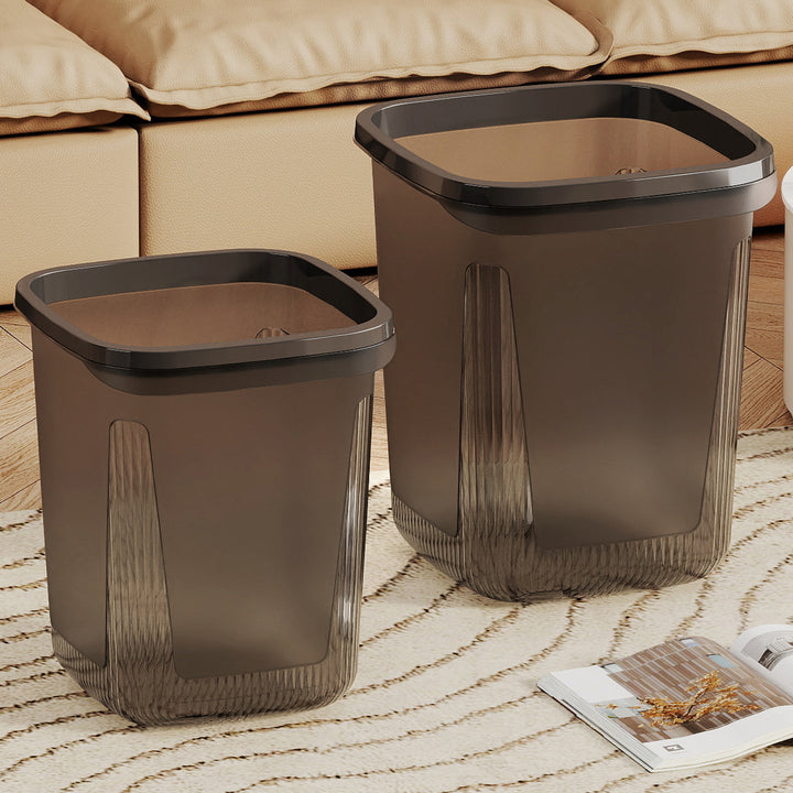Modern and elegant trash can for ladies with non-slip bottom and ergonomic handle Skanto