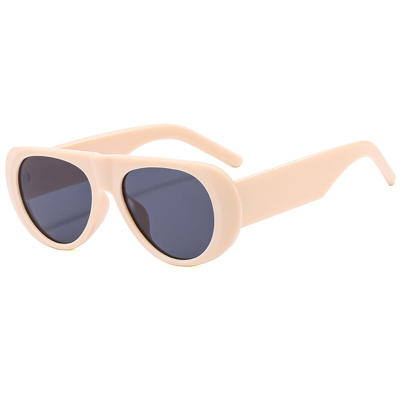 Dame eksepsjonell solbrille i trendy skilpaddesign Skanto
