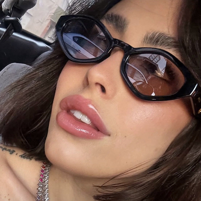 Women's Fashion Sunglasses in Striking Butterfly Design Skanto