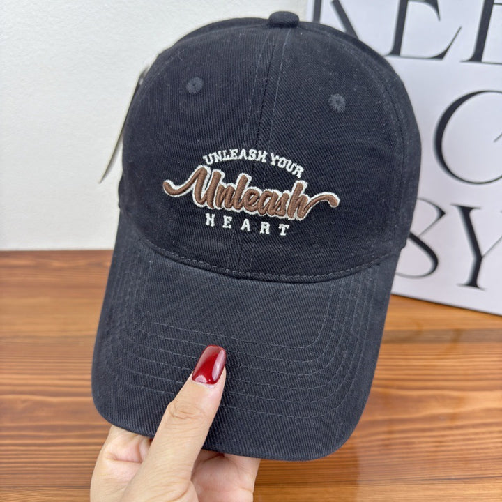 Kvinnens broderte hjerte grafisk baseballcap Skanto