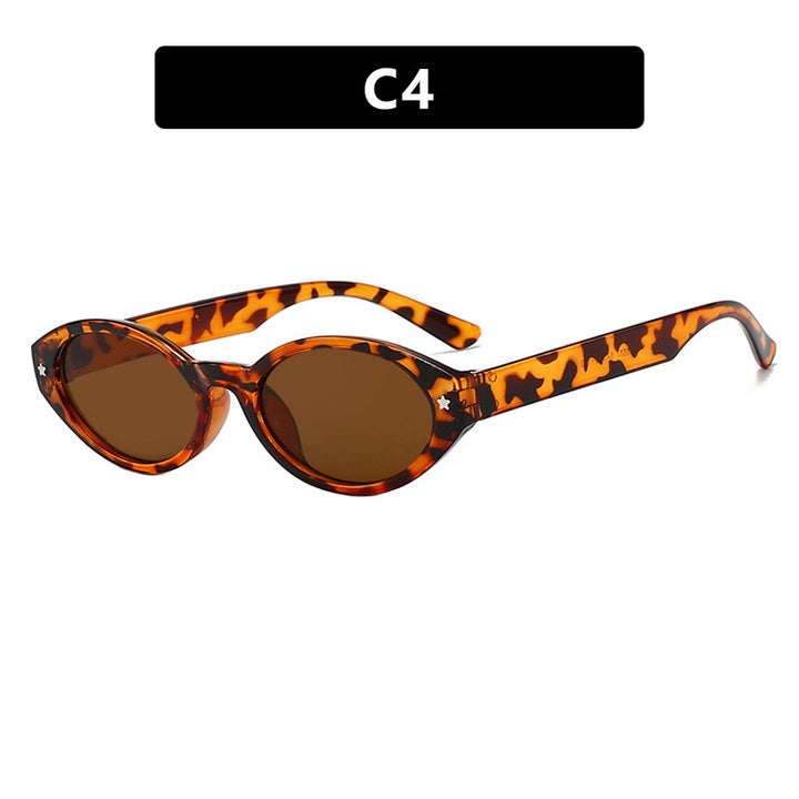 Women's Cat-Eye Sunglasses with Elegant Carrying Case Design Skanto
