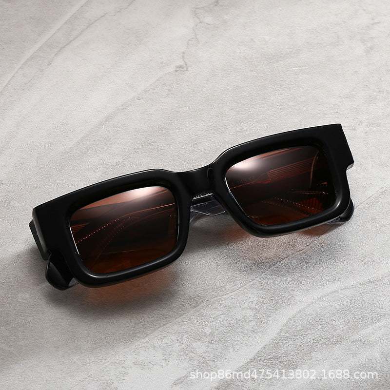 Dame moteriktig solbrille Skanto