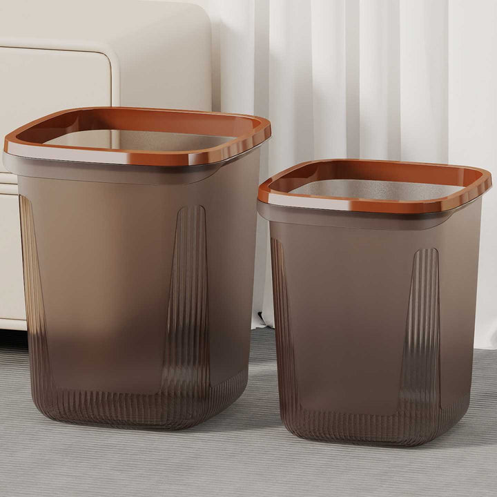 Women's elegant and practical trash can with ergonomic handle Skanto