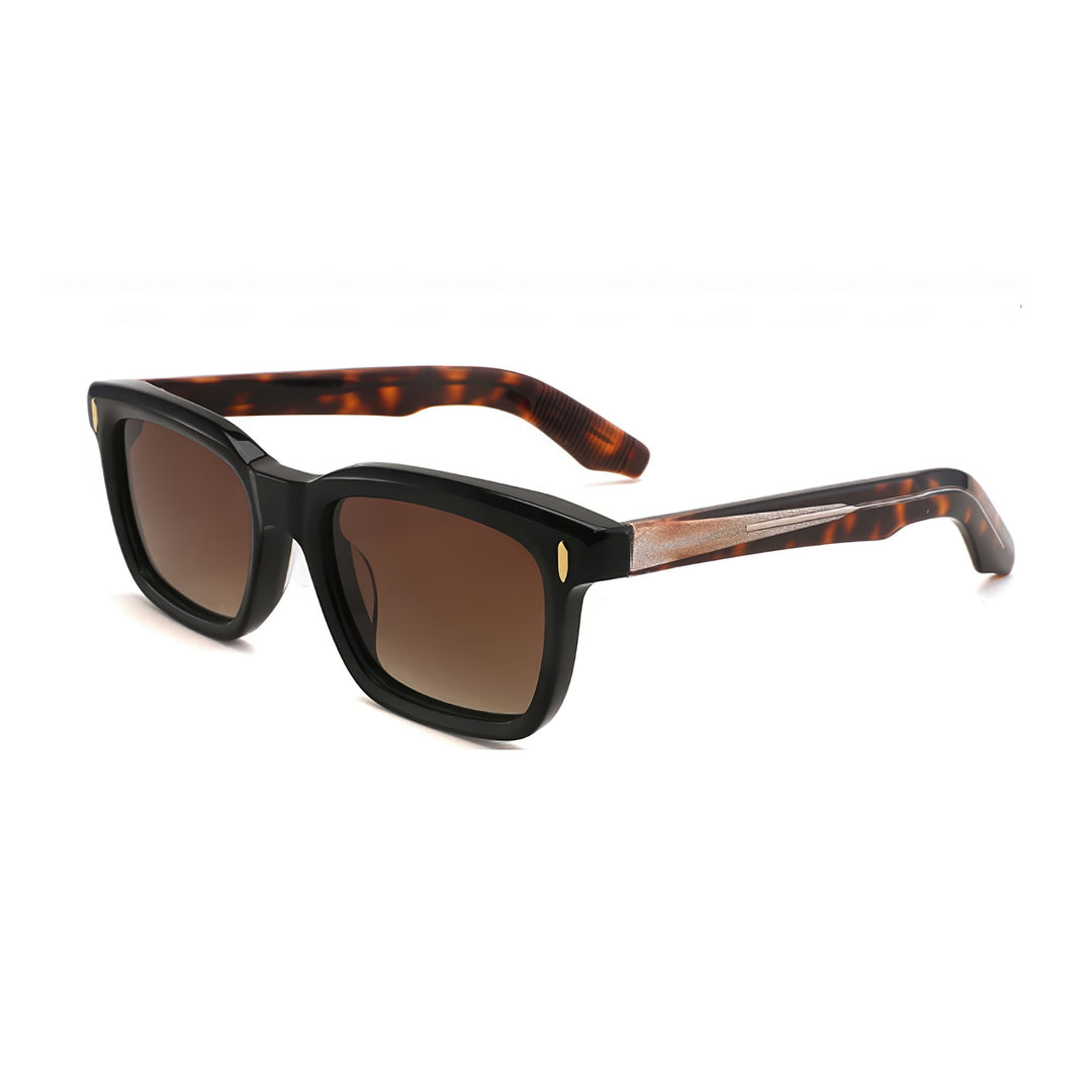 Dame moteriktig solbrille i moderne design med UV-beskyttelse Skanto