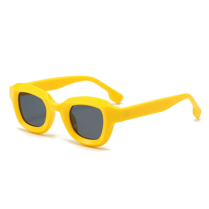 Damer Modisk solbrille i trendy design Skanto
