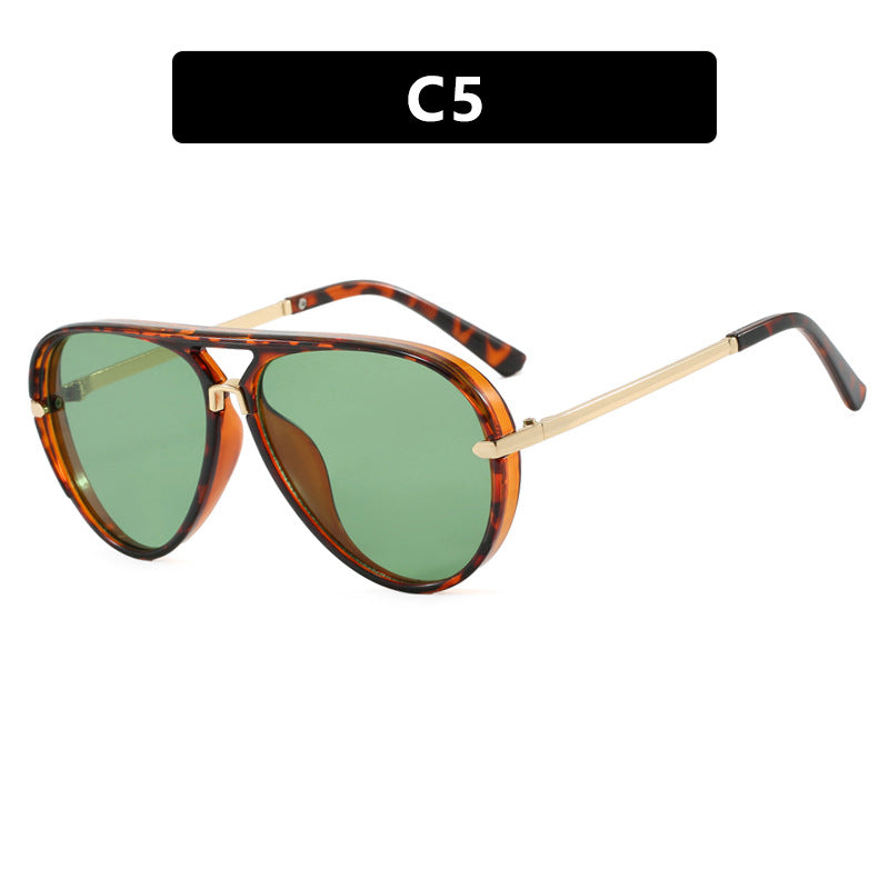 Women's Fashionable Pilot Sunglasses with Elegant Metal Accents Skanto