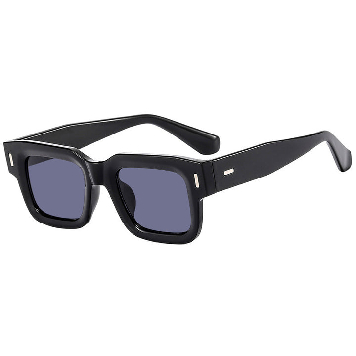 Women's fashion sunglasses in elegant leopard print Skanto