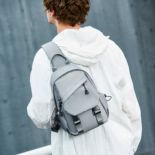 Lett hverdags sling pack Skanto