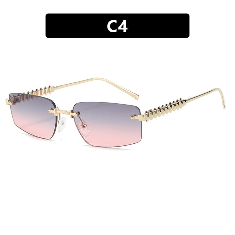 Women's square sunglasses with filigree frame and luxurious details Skanto