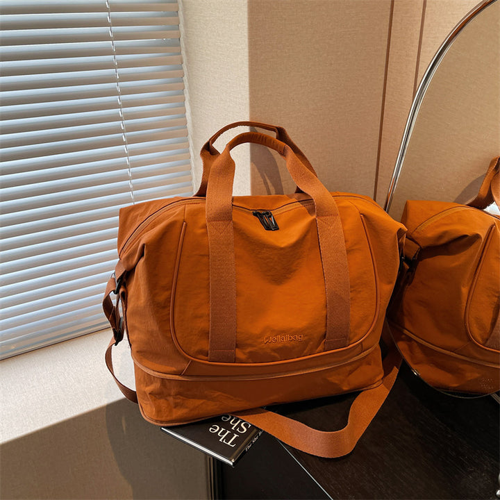 Elegant sport bag with multiple compartments Skanto