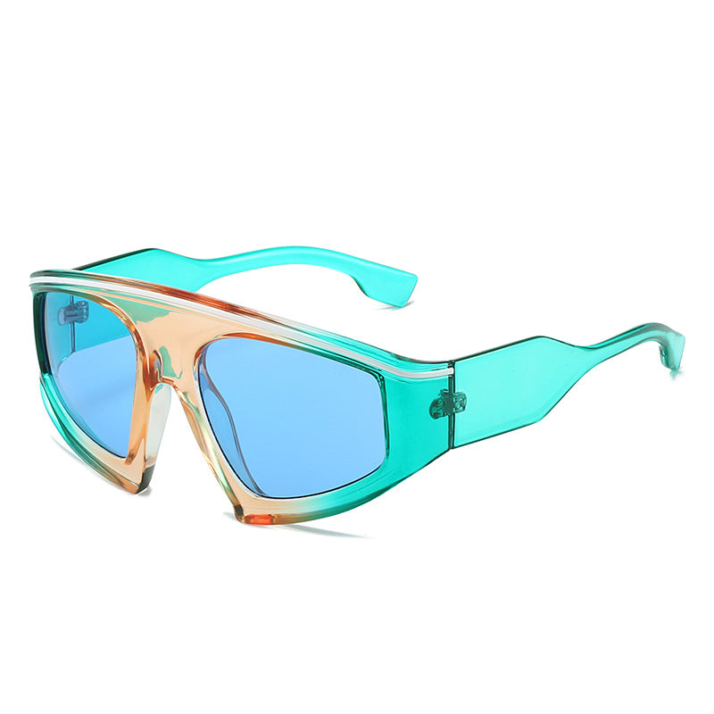Dame sporty solbriller med stilige rammer og store linser Skanto
