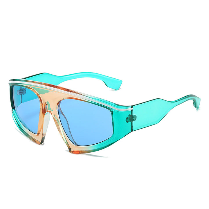 Dame sporty solbriller med stilige rammer og store linser Skanto