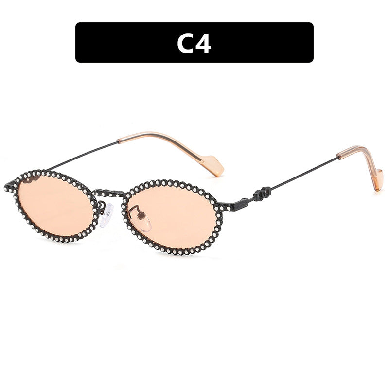 Women's eccentric sunglasses with original frame and modern lenses Skanto