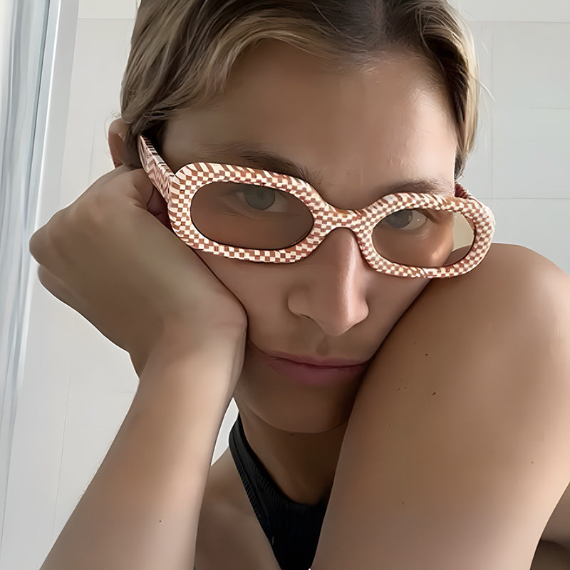 Women's oversized sunglasses with unique pattern Skanto