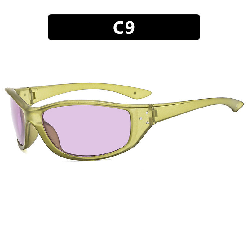 Women's Sporty Sunglasses with Ergonomic Frame and UV Protection Skanto