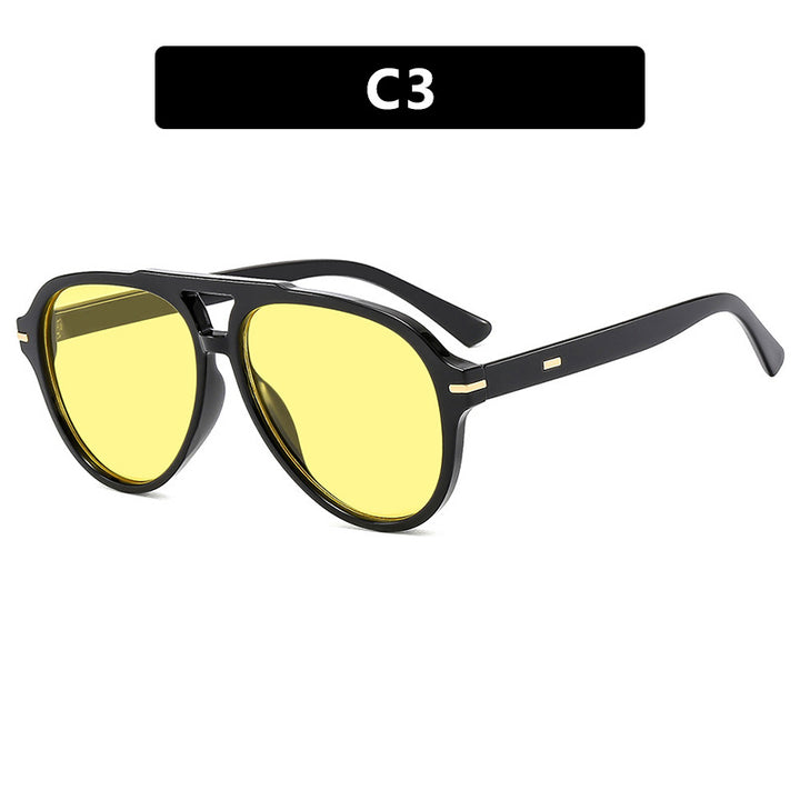 Women's stylish sunglasses with a striking design Skanto