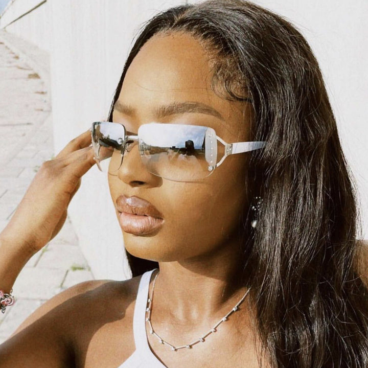 Women's extravagant sunglasses in modern design with fine accents Skanto