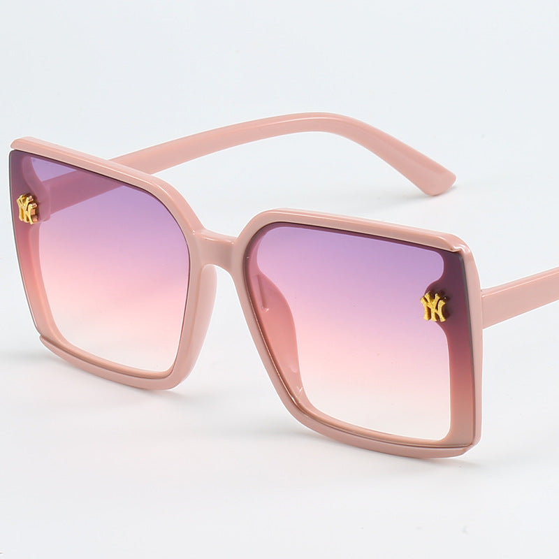 Dame Oversized-solbriller med elegante glass Skanto