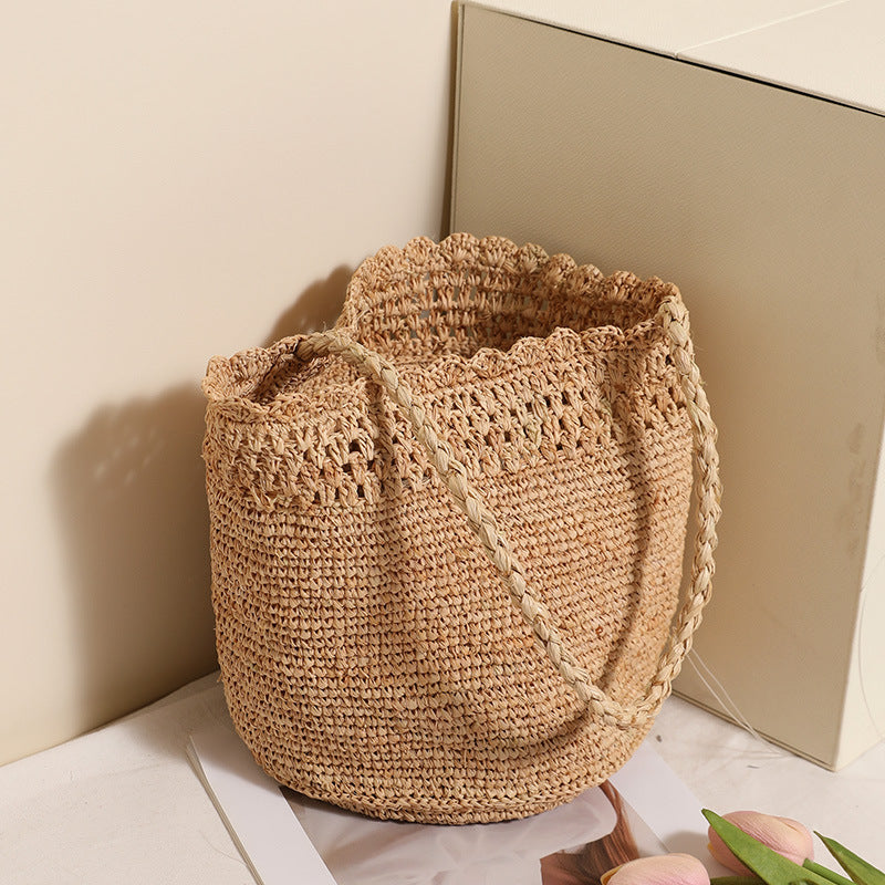 Braided Raffia Basket Skanto