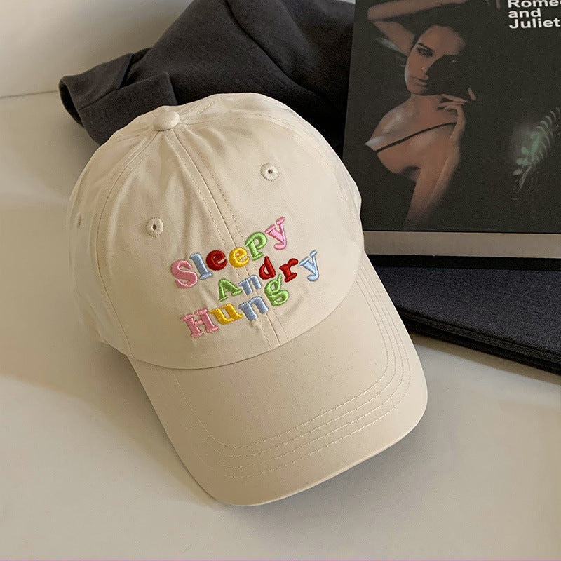 Dame's Avslappet Kato Baseball Cap med Lekende Broderi Skanto