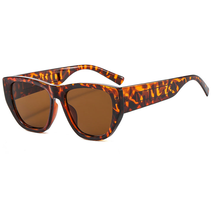 Dame trendy solbriller i innovativt Cat-Eye design Skanto