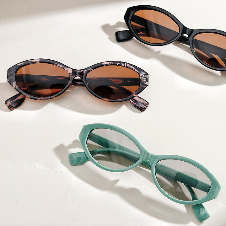 Dame moderne Cat-Eye solbriller med ergonomisk ramme Skanto