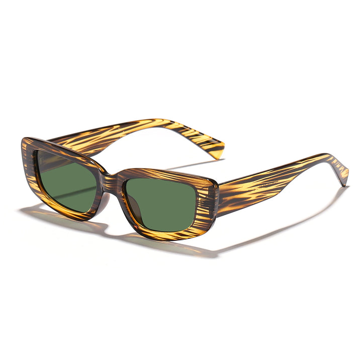 Damer moteriktig Cat-Eye solbrille med bred plastikkramme og UV-beskyttelse Skanto
