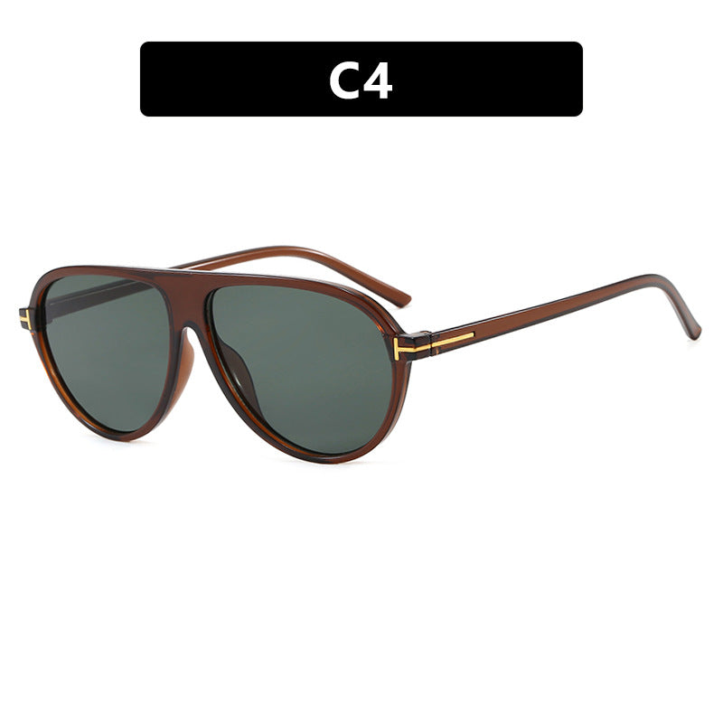 Women's stylish sunglasses in aerodynamic design Skanto