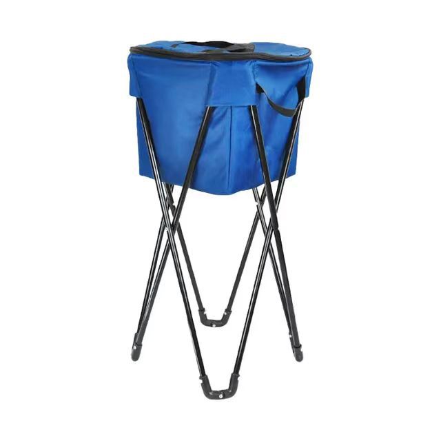 Cooler with stand legs Skanto
