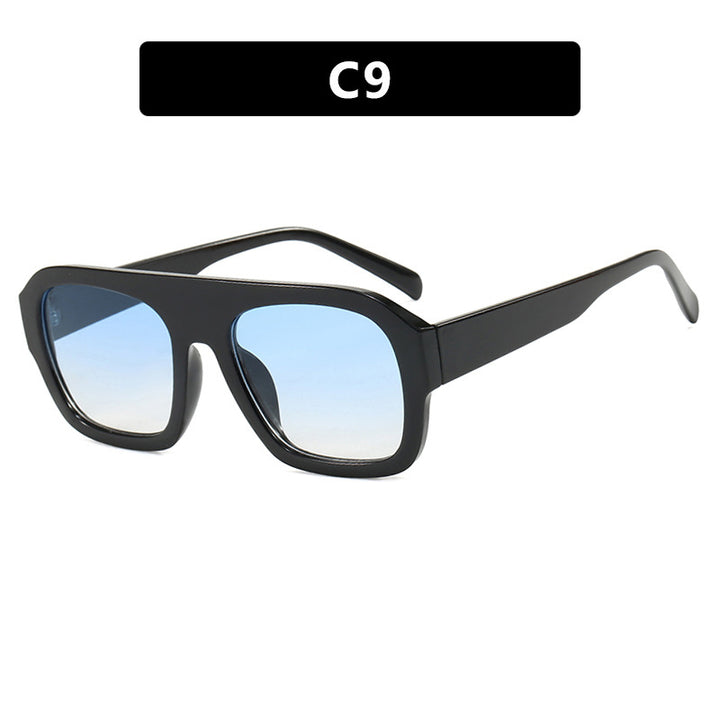 Dame moteriktig solbrille i beskyttende oversized-format Skanto