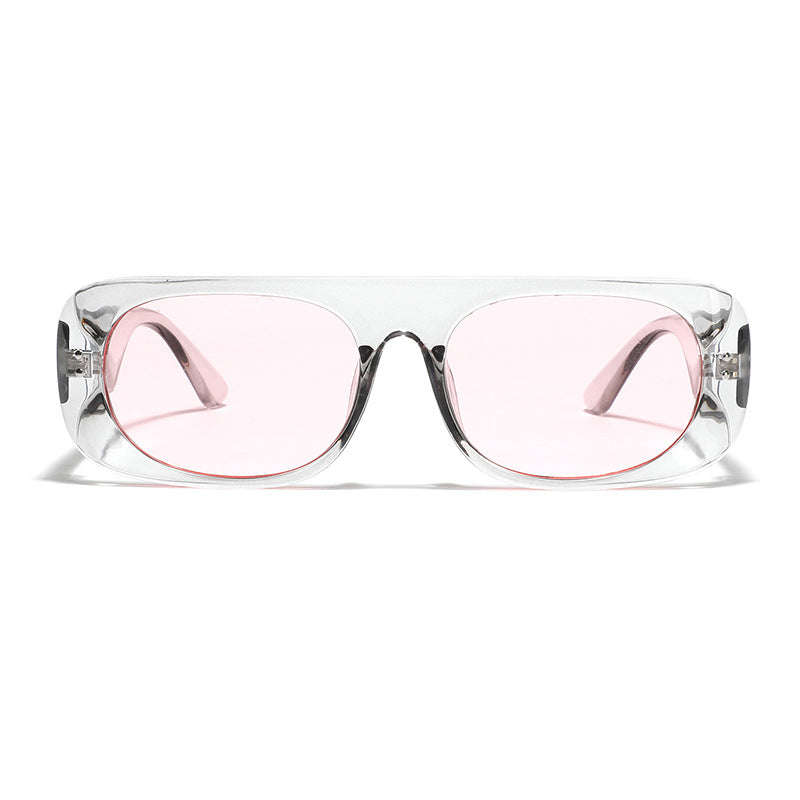 Dame moteriktig solbrille med transparant og geometrisk ramme Skanto