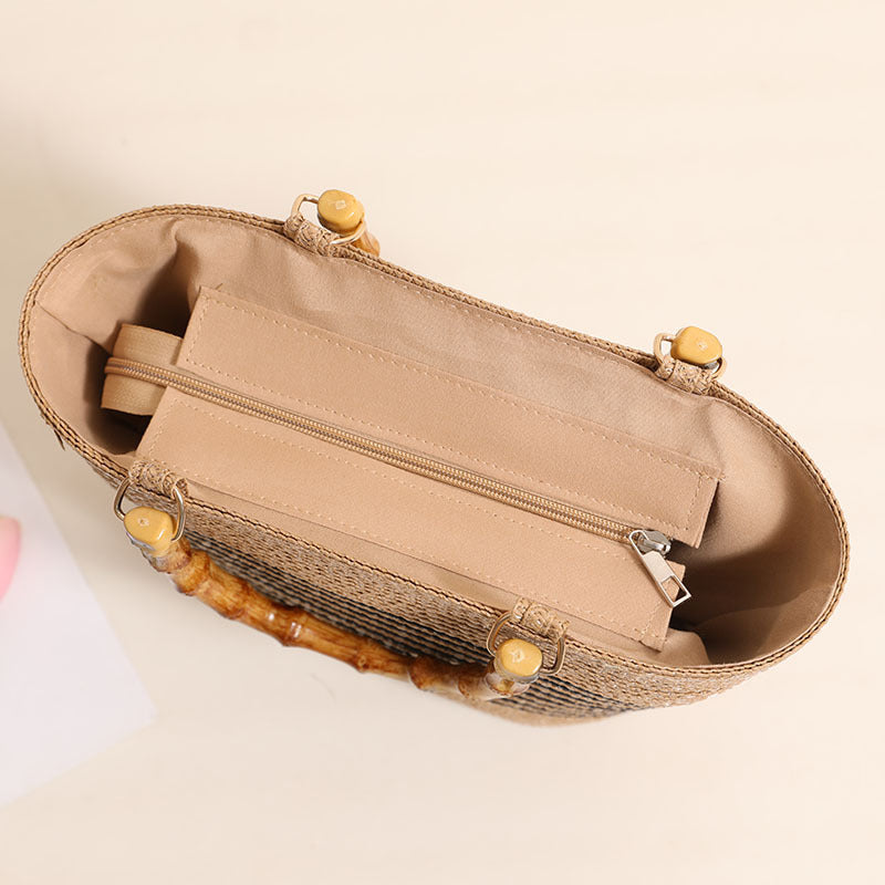 Elegant Straw Bag with Bamboo Handle Skanto