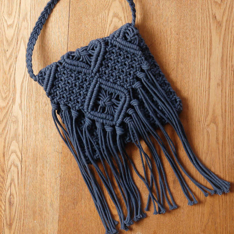 Macrame crossover bag with elegant fringe detail Skanto