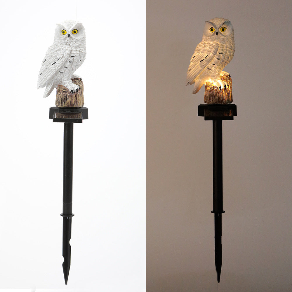 Solcelle-drevet ugle hage stake lys med realistisk harpiks plassert skulptur og automatisk skumrings-til-lys LED Skanto