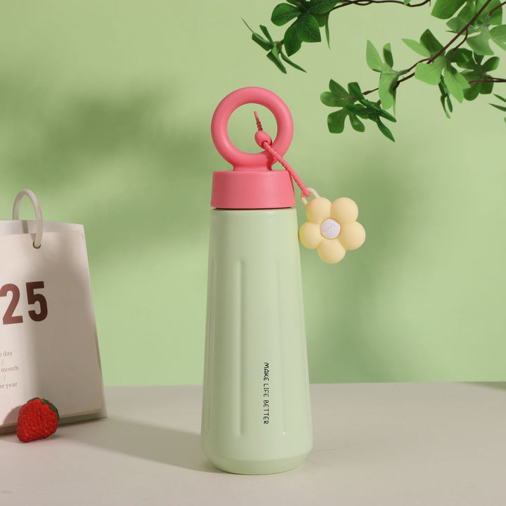 Dame stilige plastflaske med Charm Skanto
