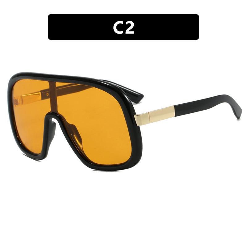Women's oversized sunglasses in elegant retro design Skanto