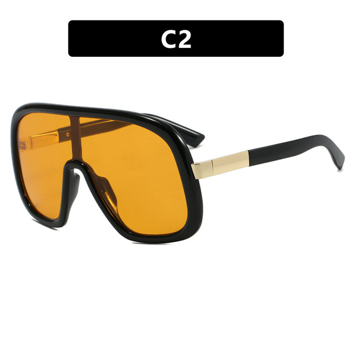 Women's oversized sunglasses in elegant retro design Skanto