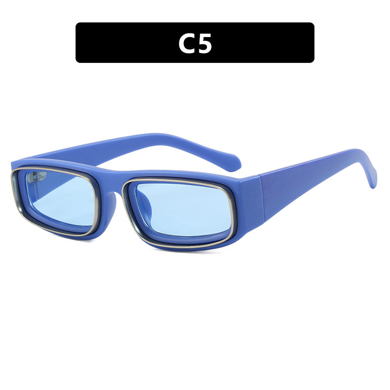 Women's trendy rectangular sunglasses with elegant color play Skanto