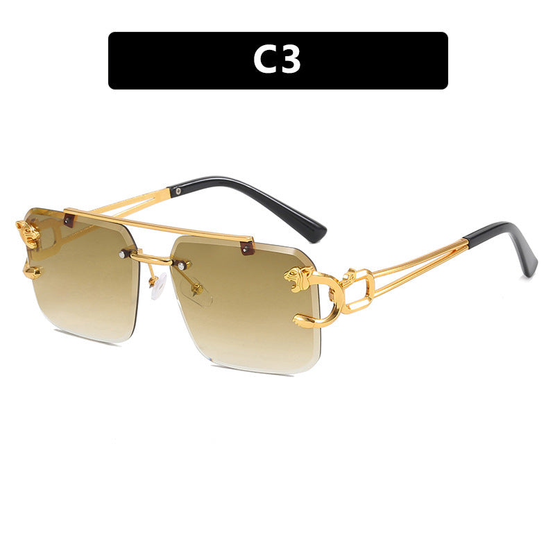 Dame kvadratisk solbrille med elegante dekorative detaljer Skanto