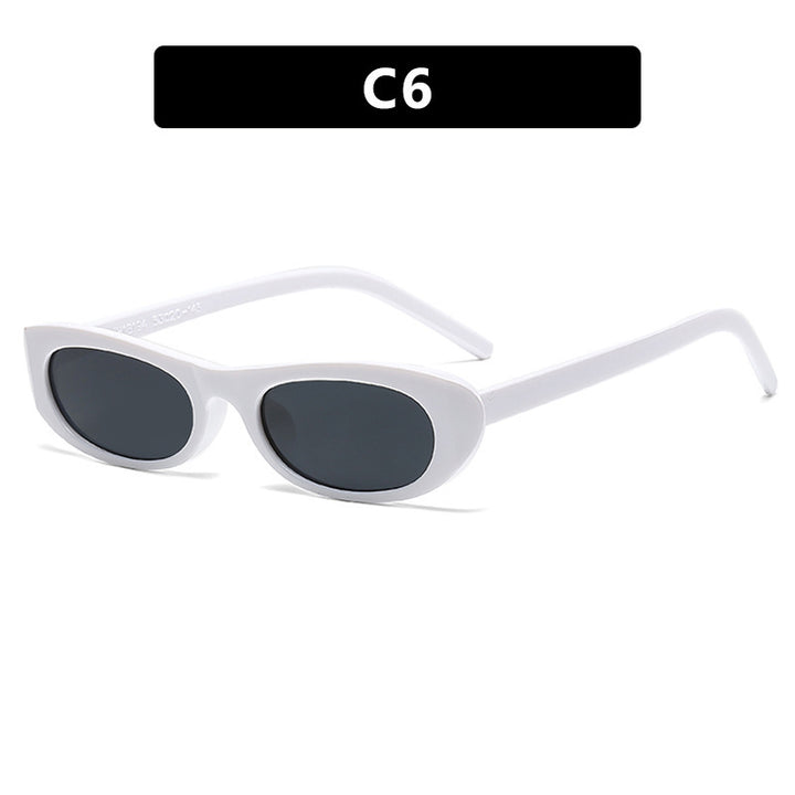 Dame moteriktig solbrille i elegant cat-eye stil Skanto