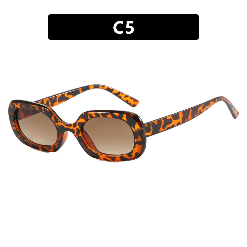 Women's oversized sunglasses with unique pattern Skanto