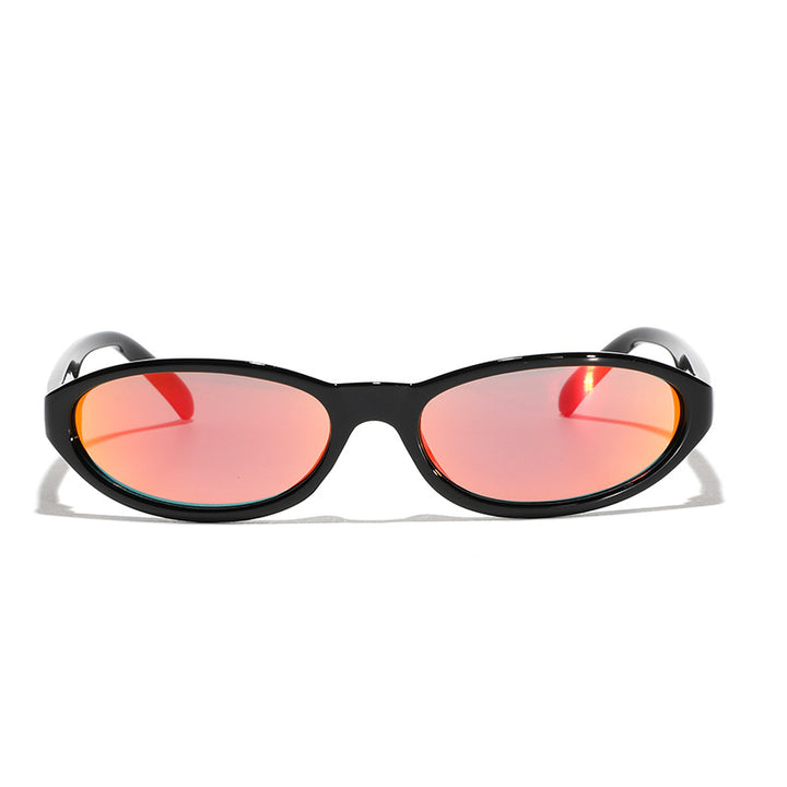 Dame motetrender solbrille i stilfullt retrodesign Skanto