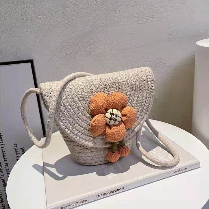 Håndveske med 3D-blomsterapplikasjon Skanto