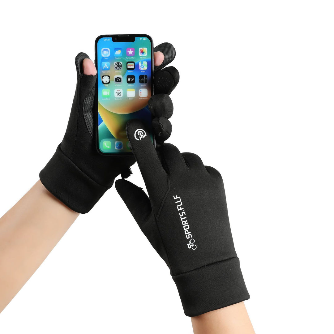Men's Sports Gloves with Wind and Water Repellency Skanto