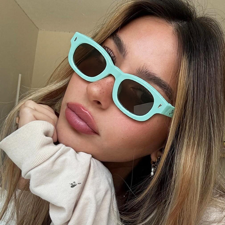 Women's trendy square tube design sunglasses Skanto