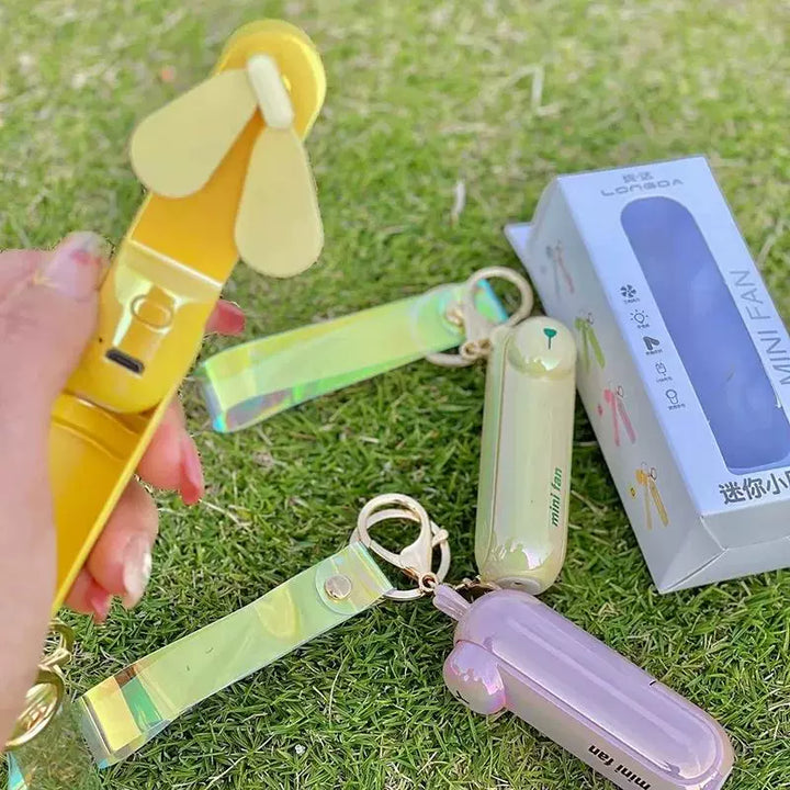 Unisex enhetsstørrelse oppladbar nøkkelring håndholdt mini-vifte med håndleddsstropp og ny art frosk charm Skanto