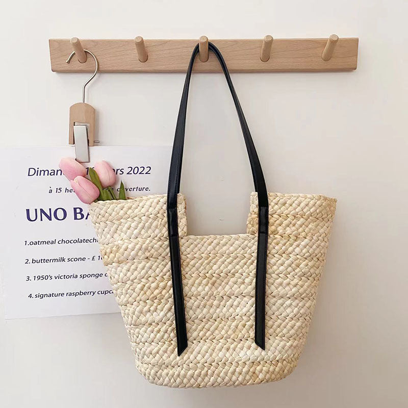 Trendy Woven Bag Skanto