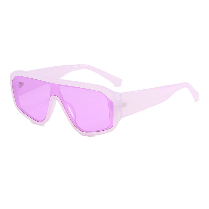 Women's oversized sunglasses in modern design with wide frame Skanto